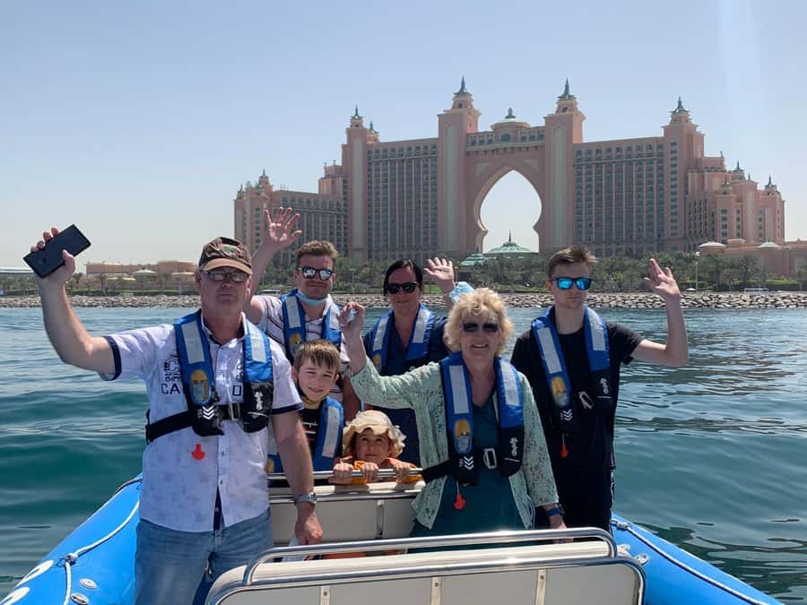 Dubai Marina : 1.5-Hour Atlantis Sightseeing Speedboat Tour - Burj Al Arab by Boat: The Sail-Shaped Icon Turns Into a Photo Mission
