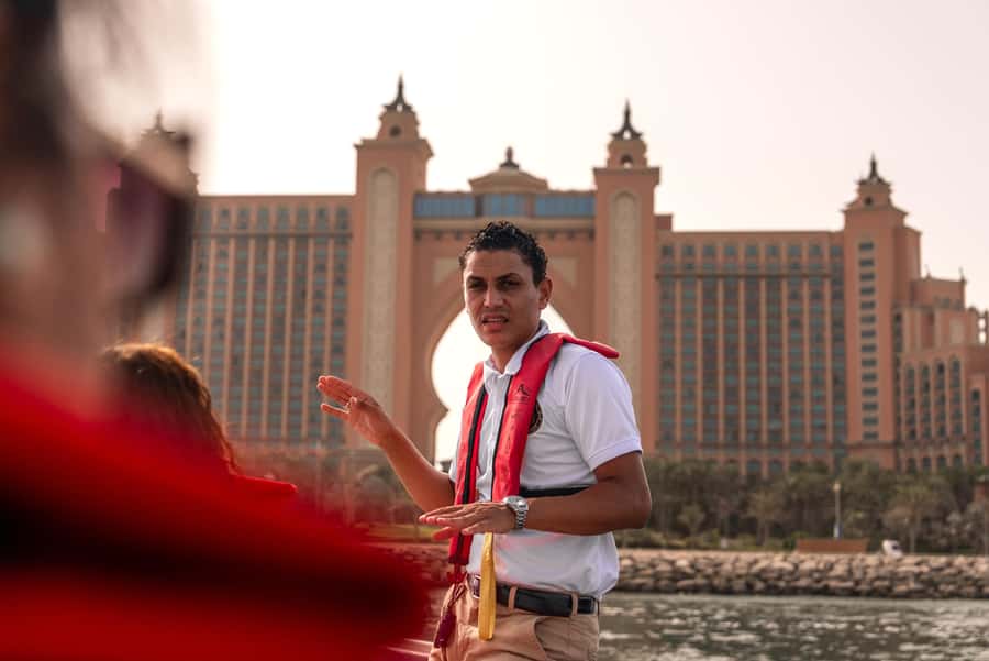 Dubai Marina: 1-Hour Luxury Sightseeing Speedboat Tour - JBR to the open sea: when the speedboat really earns its name