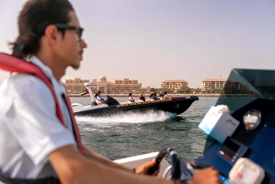 Dubai Marina: 1-Hour Luxury Sightseeing Speedboat Tour - Price and value: why $20 can feel surprisingly premium