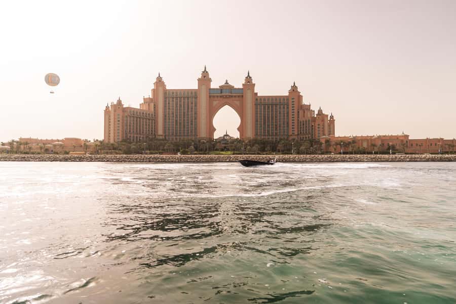 Dubai Marina: 1-Hour Luxury Sightseeing Speedboat Tour - What the ride feels like: thrills, safety, and onboard comfort