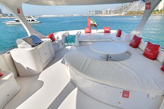 Dubai Marina 1hr Yacht tour with Drinks - Who this yacht tour suits best, and who should consider alternatives