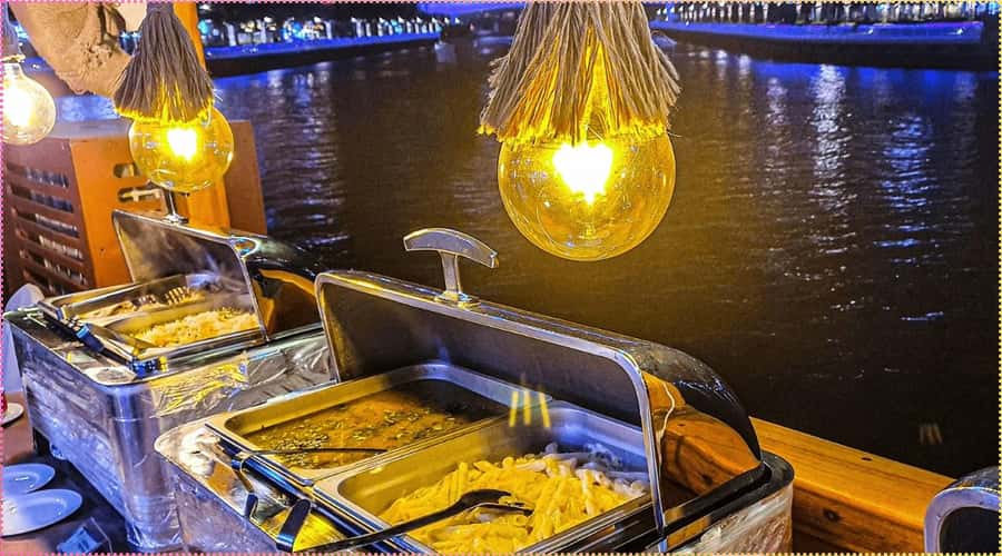 Dubai: Marina Dhow Dinner Cruise with Live Entertainment - Key highlights worth planning around
