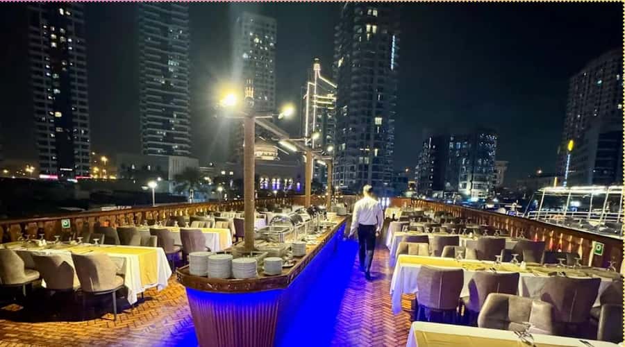 Dubai: Marina Dhow Dinner Cruise with Live Entertainment - The route and skyline views you will actually see