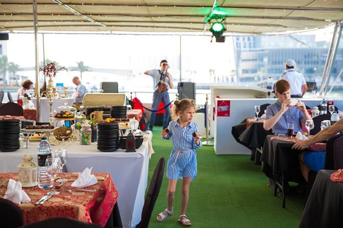 Dubai Marina Dinner Cruise with Live Music & Open Bar - What the 90 minutes feels like on the ground