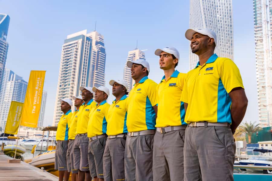 Dubai Marina: Guided Sightseeing Tour by Speedboat - Choosing the Right Duration: Short Marina Loop or Full Icon Circuit