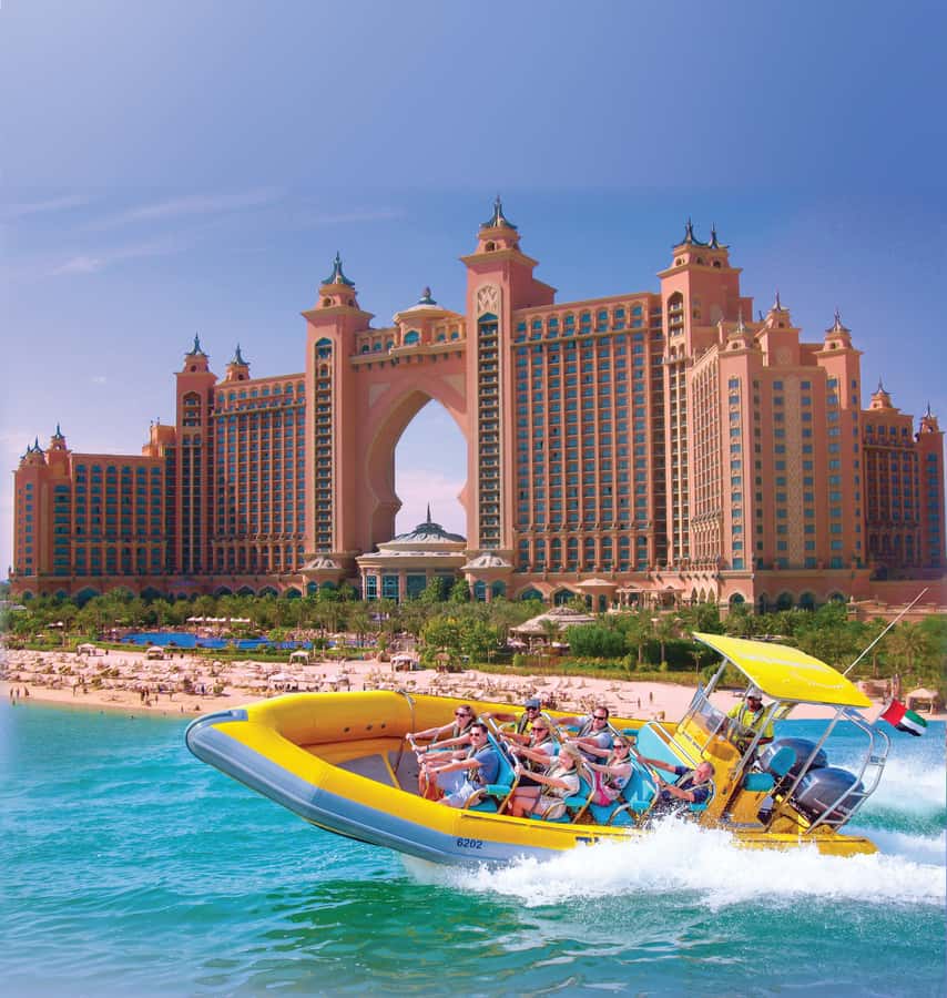 Dubai Marina: Guided Sightseeing Tour by Speedboat - Burj Al Arab and Madinat Jumeirah, Two Sides of Dubai Style