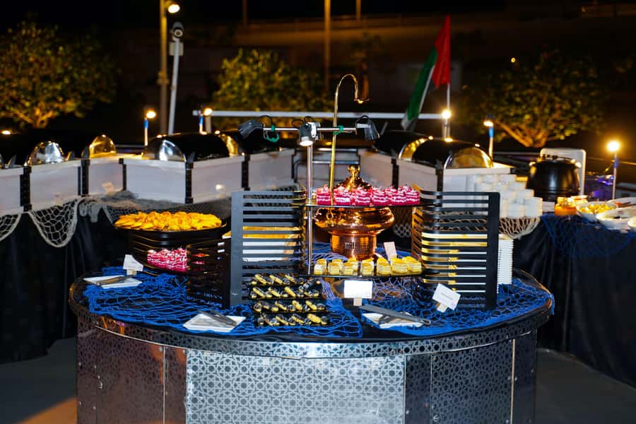 Dubai: Marina Luxury Dhow Dinner Cruise - The dinner buffet: Arabic and international comfort food (with options)