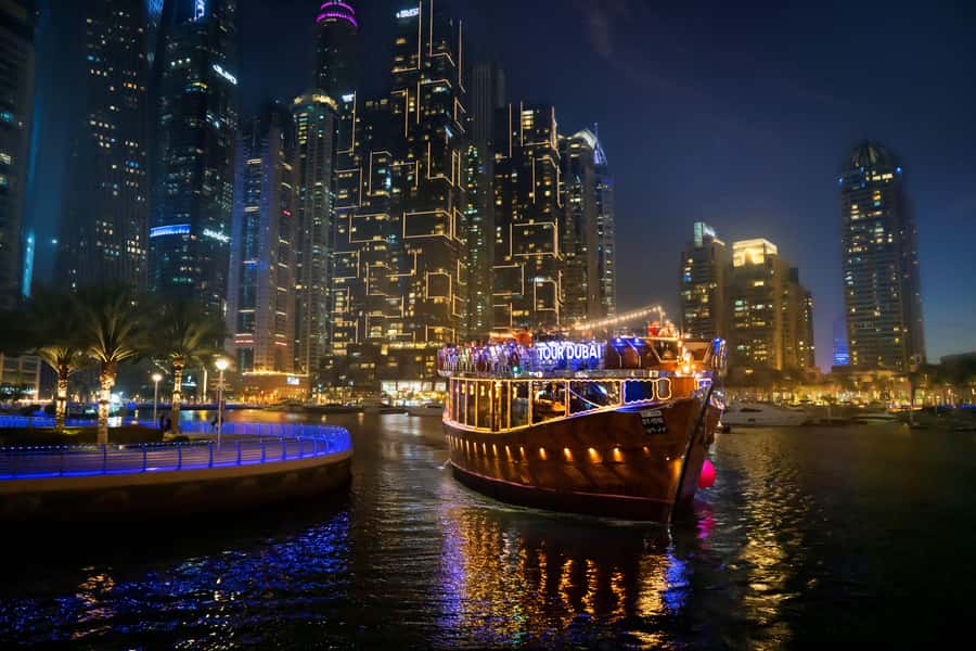 Dubai: Marina Luxury Dhow Dinner Cruise - What the 2-hour cruise feels like in real life