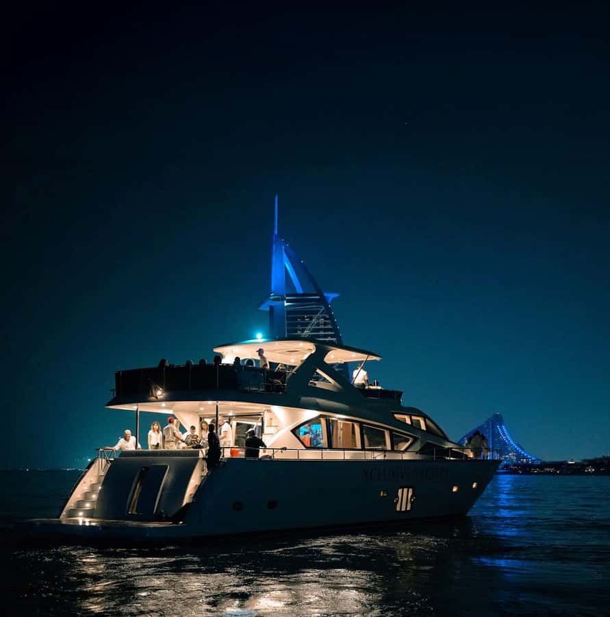 Dubai Marina: Luxury Yacht Tour with Breakfast or BBQ Option - Key highlights you will actually feel on this Dubai Marina yacht tour