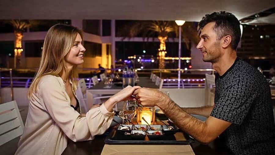 Dubai: Marina Premium Dinner Cruise with Unlimited Drinks - Where to sit: upper deck benefits and comfort tradeoffs