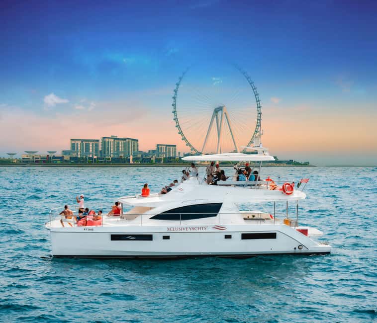 Dubai Marina Yacht Tour: Ain Wheel, JBR & Harbour in 1 Hour - Practical tips: bring the sun gear and plan for check-in timing