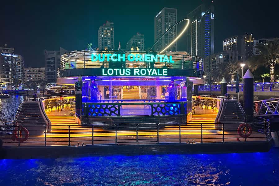 Dubai: Mega Yacht Dinner Cruise with Buffet - Key things to know before you go