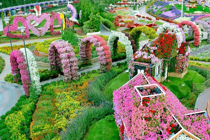 Dubai: Miracle Garden Ticket With Transfer - Dress code, rules, and what to bring for a smooth day