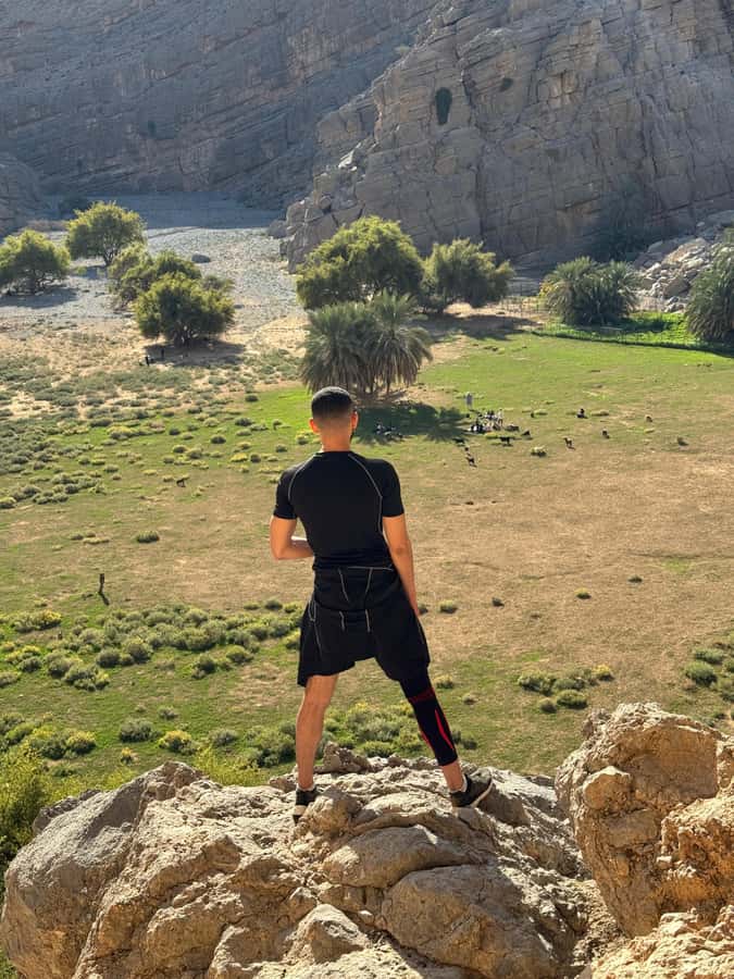 Dubai: Moderate hiking trip to Jebel Jais Hidden Oasis trail - The schedule in plain numbers: 9 hours, 8 km, and smart breaks
