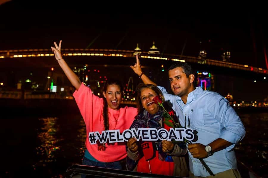 Dubai - New Year's Eve Fireworks show on a Speedboat - Key things to know before you go