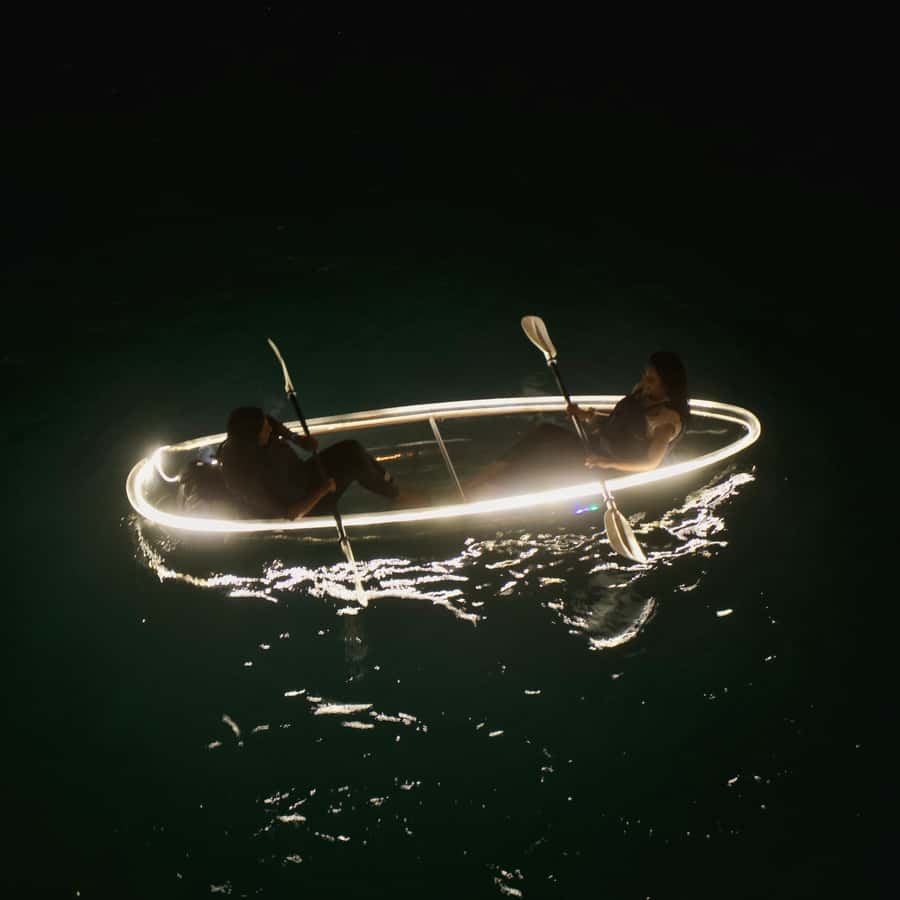 Dubai: Night Kayaking Tour - The Paddle Out: Jumeirah Bay from a New Angle
