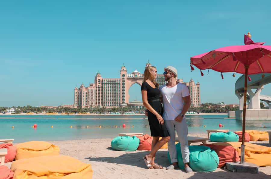 Dubai: Old & Modern Guided Half-Day City Tour - The comfort factor: pickup, air-conditioning, and clear audio