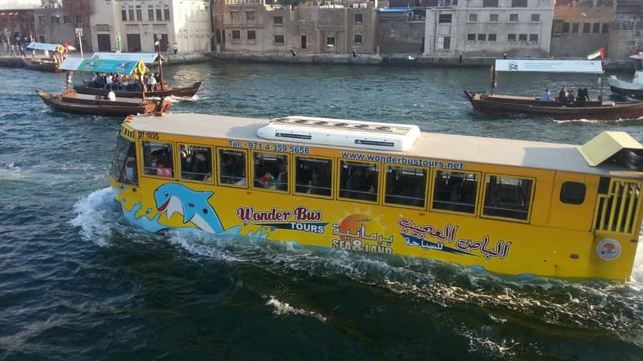 Dubai: Old town tour with Wonder Bus, souks, Creek and Guide - Heritage Village and the Old Creek Neighborhoods