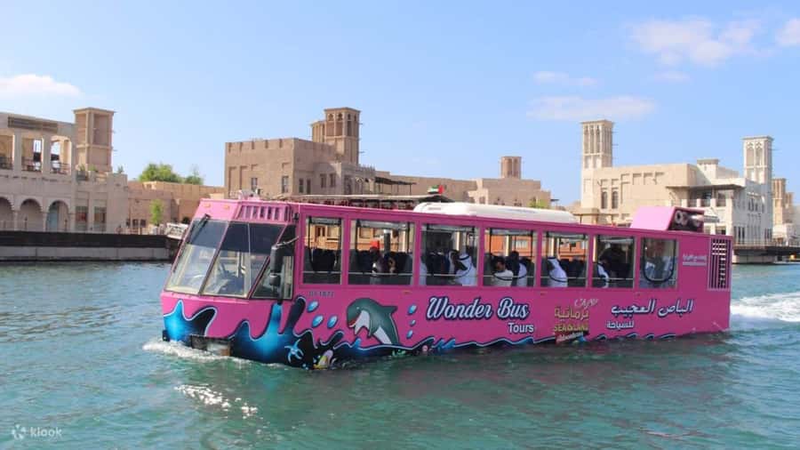 Dubai: Old town tour with Wonder Bus, souks, Creek and Guide - Where You Start Matters: Al Shindagha or Deira Perfume