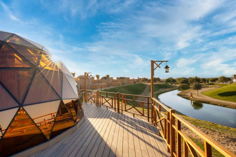 Dubai: Overnight Safari, Dinner, Stargazing & Al Khayma Camp - The camp evening: shisha, henna, horse show, Yola dance, and the big fire moment