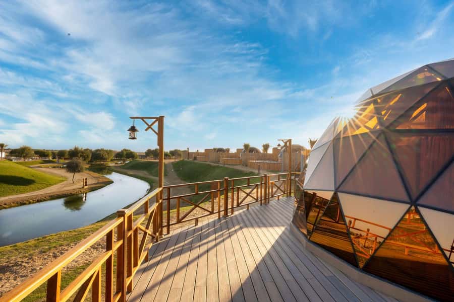 Dubai: Overnight Safari with Luxury Dome Stay & Stargazing - Timing, group size, and what that means for your day plan