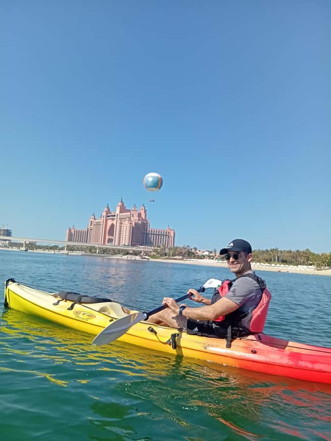 Dubai: Palm Jumeirah Guided Kayaking Tour - Finding the Sofitel Beach Start Without Stress