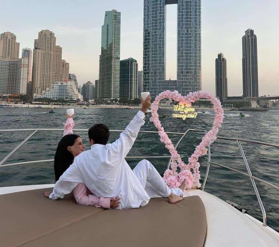 Dubai: Palm Jumeirah luxury private yacht Tour - Picking Your Cruise Length: 1, 2, or 3 Hours