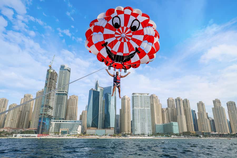 Dubai: Palm View and JBR View Parasailing Experience - What Safety Looks Like Here, Not Just What They Claim