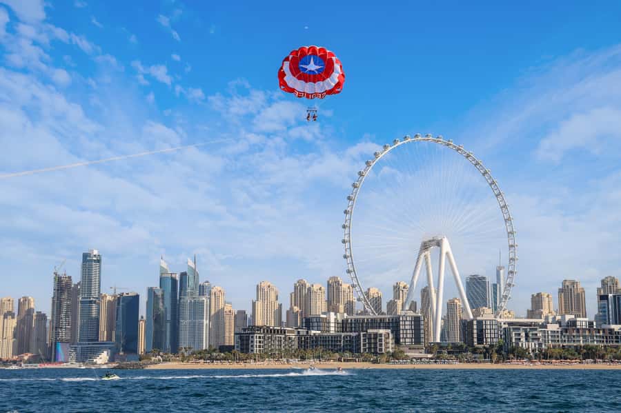 Dubai: Palm View and JBR View Parasailing Experience - Photos, GoPro Options, and How to Get the Best Keepsake