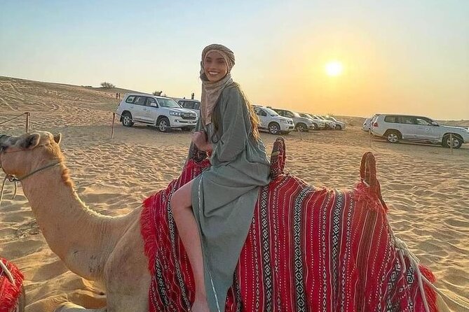 Dubai Premium Desert Safari – Live Buffet Dinner & Luxury Camp - Guides and Drivers Matter More Than You Think