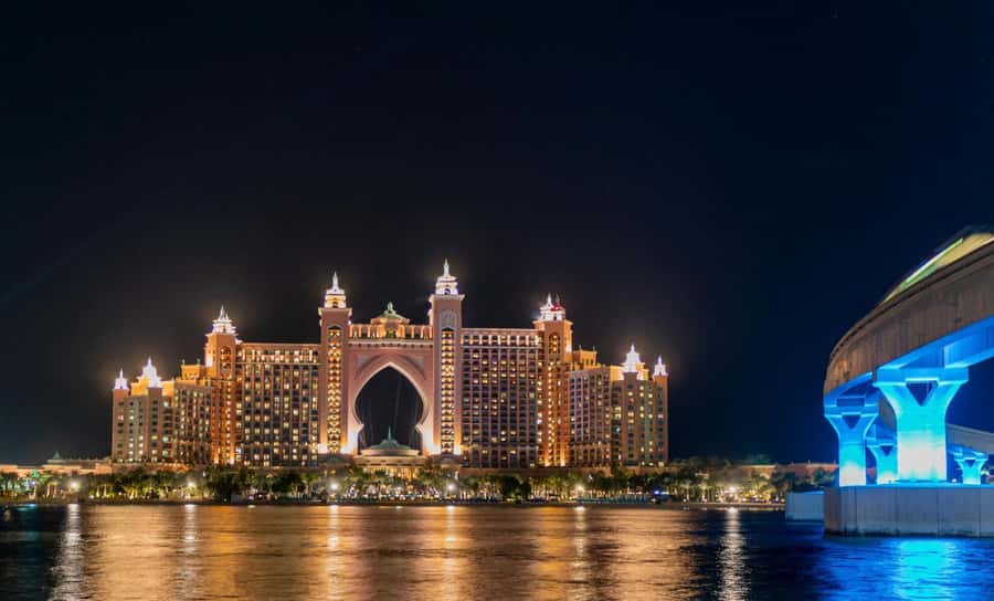 Dubai: Private 6-Hour Guided Late Night Layover Tour - Pickup to drop-off: the comfort factor you will feel