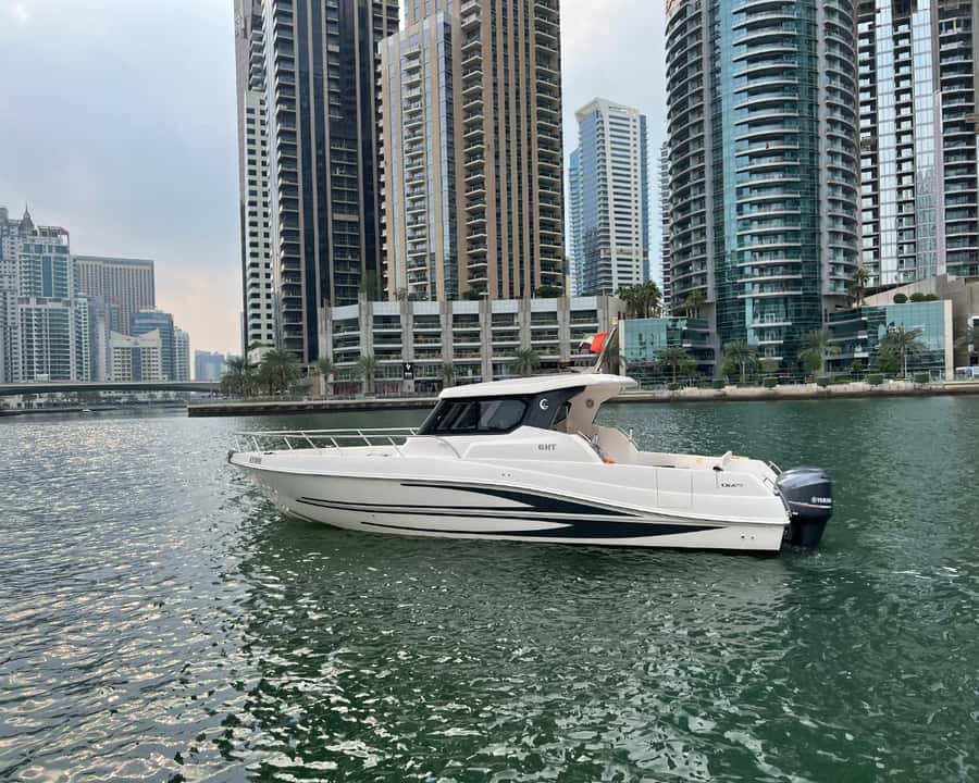 Dubai: Private Boat Cruise from Dubai Marina - Private-group value: $168 per group up to 10 people, who this trip fits best