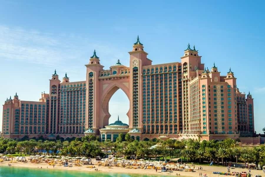 Dubai: Private custom tour with a local guide - Iconic exteriors, plus the why behind what you see
