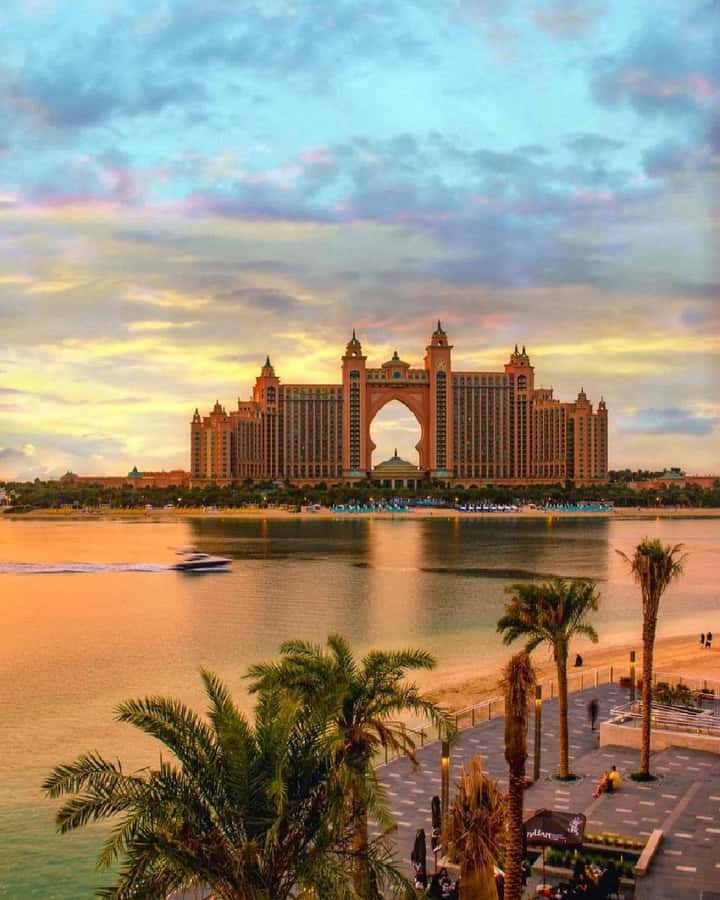 Dubai :Private Day & night customize city tour - Jumeirah Beach and Burj Al Arab, a classic Dubai postcard with real angles