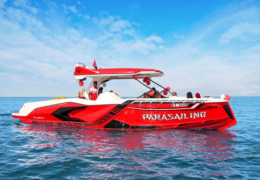 Dubai: Private Luxury Boat with Sightseeing Tour - Entering Dubai by Speedboat Instead of By Bus