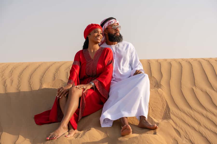 Dubai: Private Photoshoot with Hotel Pickup and Drop-off - The Flow of a 1, 2, or 3 Location Session