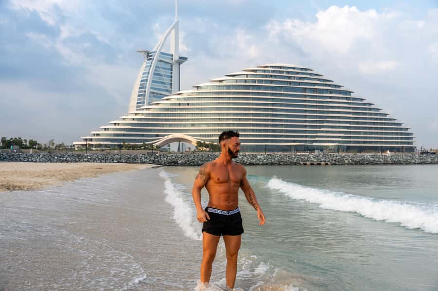 Dubai: Private Photoshoot with Hotel Pickup and Drop-off - Price and What You Get for About $157