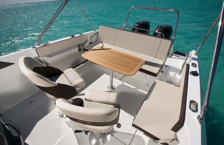 Dubai: Private Sea Escape Cruise - Swim, Tan & Sightsee - Routes that match your time: 1 hour vs 2 hours vs 3 hours