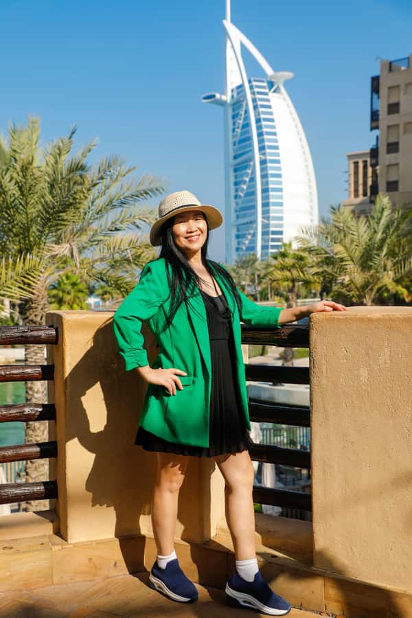 Dubai Private Top Attractions, Premium Vehicle & Street Food - Price and value for $175 per person