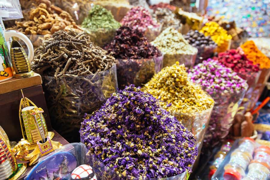 Dubai: Private Tour with Locals – Highlights & Hidden Gems - Spice Souk and Gold Souk: how to shop with less stress