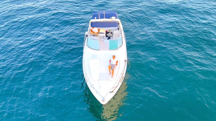 Dubai: Private Yacht Cruise for Unforgettable Memories - Choosing the right cruise: 1-hour Marina vs 2-hour Palm route