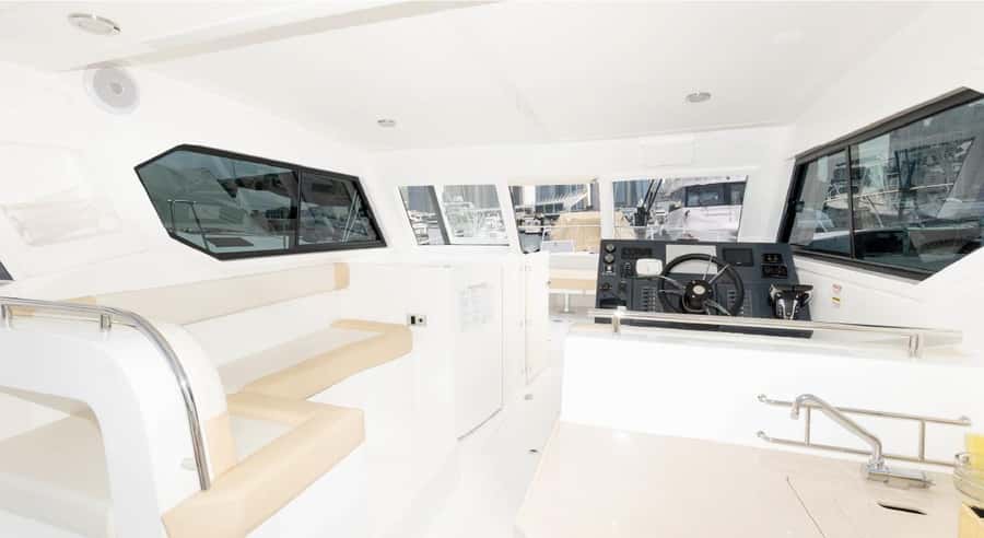Dubai: Private Yacht Tour 36ft (+1 hr free) offer till Sep15 - Crew service that makes the trip feel effortless