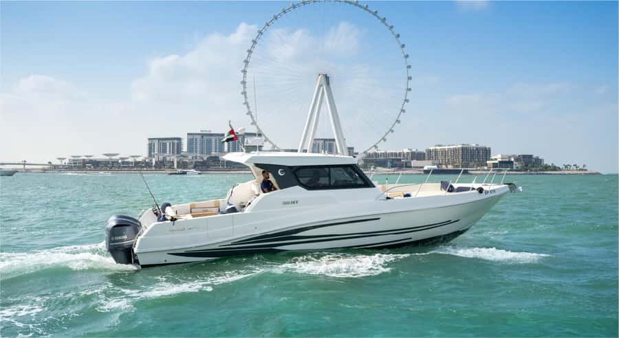 Dubai: Private Yacht Tour 36ft (+1 hr free) offer till Sep15 - What you get onboard: soft drinks, water, and fresh towels
