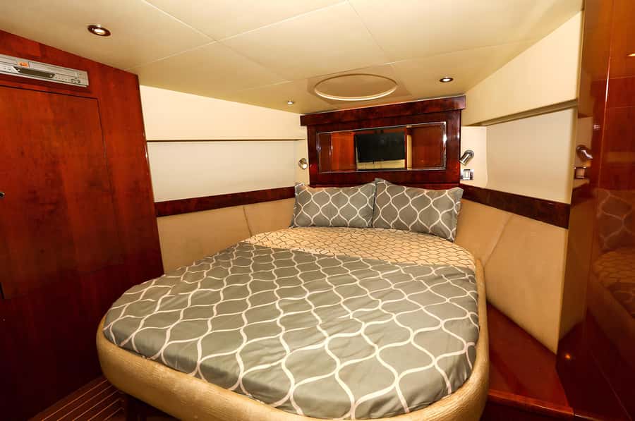 Dubai: Private Yacht Tour Experience with Soft Drinks - Practicalities that can affect your day