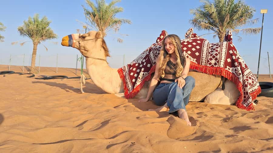 Dubai: Red Dunes Desert Safari with Premium Camp BBQ & Shows - Dune bashing in a 4x4 Land Cruiser: what the 30 to 35 minutes really means