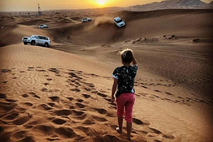 Dubai: Red Dunes Evening Quad Bike, Dune Blast with BBQ - Dream Night Camp: BBQ buffet plus henna, belly dancing, Tanura, and fire