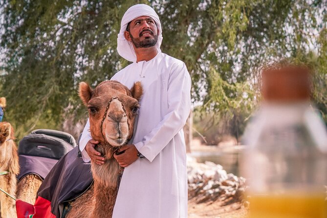 Dubai Red Dunes Safari: Dune Bashing, Camel Ride & Breakfast - Wildlife spotting in the desert, with real odds