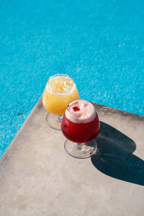 Dubai: Riva Beach Club Pool and Beach Day Pass - Mediterranean dining at Riva: organic local produce, indoor or alfresco