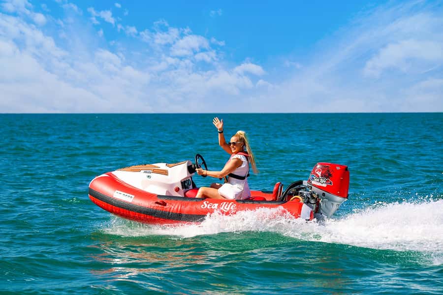 Dubai: Self-Drive Boat Experience for 1 or 2 People - The safety briefing, the vest, and how first-timers get comfortable