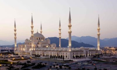 Sheikh Zayed Mosque, Fujairah and Khorfakkan Tour